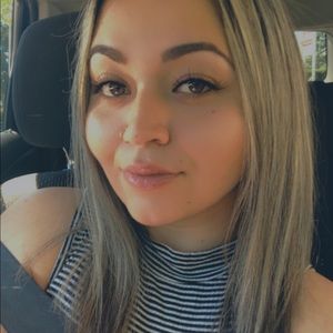 Meet your Posher, Nada